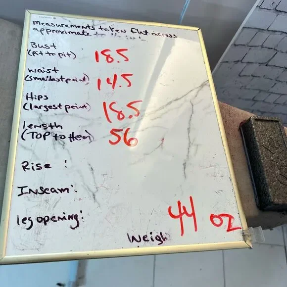 Pisarro Nights Sapphire Beaded Mesh V-Neck Short Sleeve Formal Gown Size 4 - Picture 14 of 14